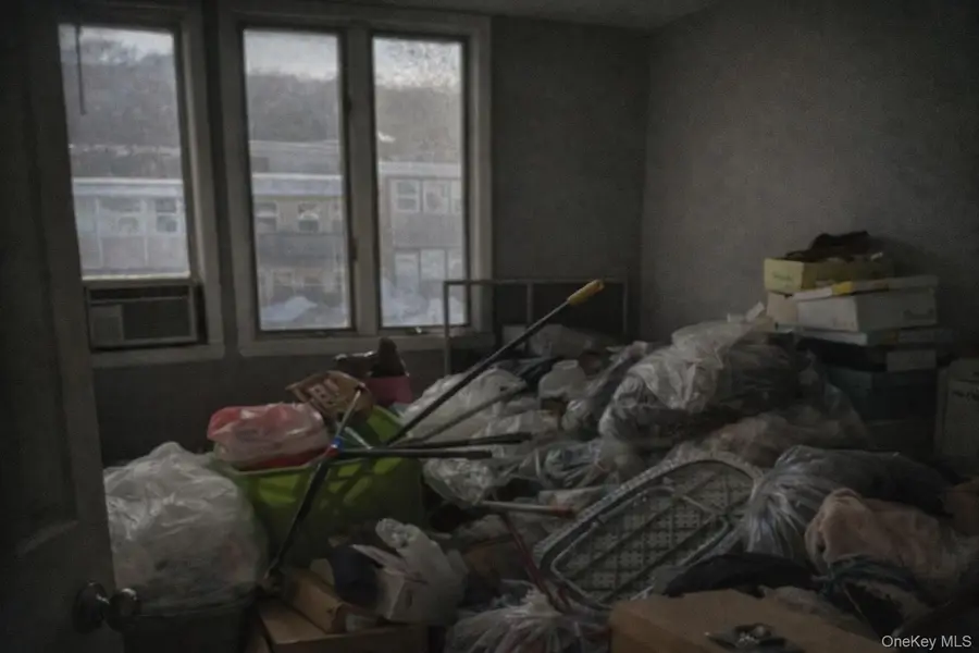 28 Hillside Avenue, West Haverstraw, NY 10993 - #2