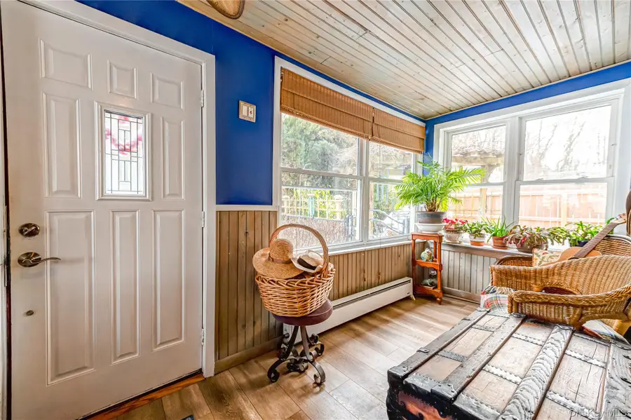 7 Nicholas Street, Port Jefferson, NY 11777 - #2