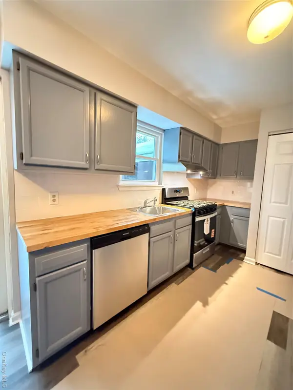 276 Temple Hill Road #2808, New Windsor, NY 12553