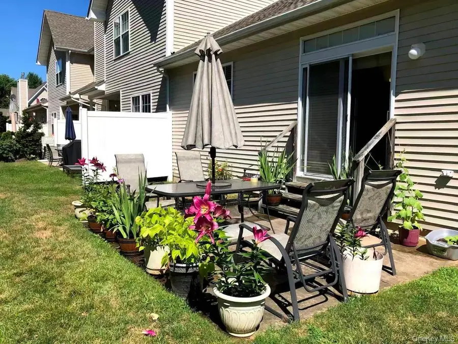 75 Meadow Pond Circle, Miller Place, NY 11764 - #3