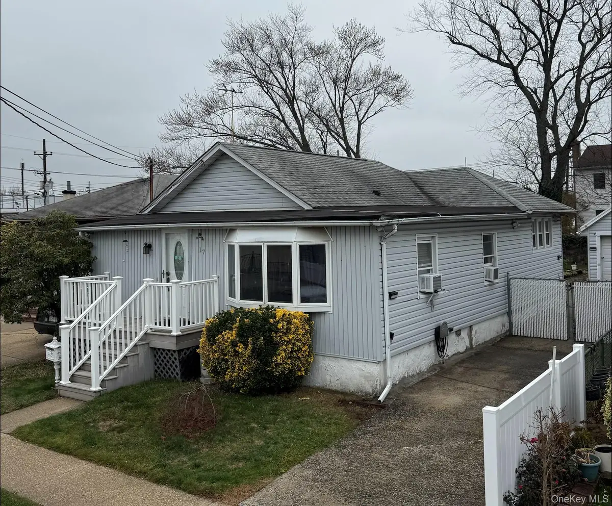 17 Litchfield Av #1 Avenue, Elmont, NY 11003 - #1
