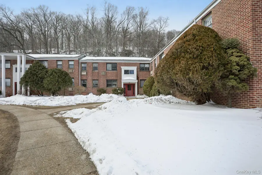 23 Lawrence Drive #A, White Plains, NY 10603 - #2