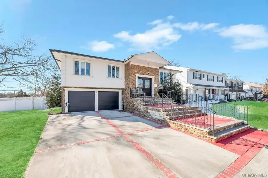 2 Valley Greens Drive, Valley Stream, NY 11581 - #3