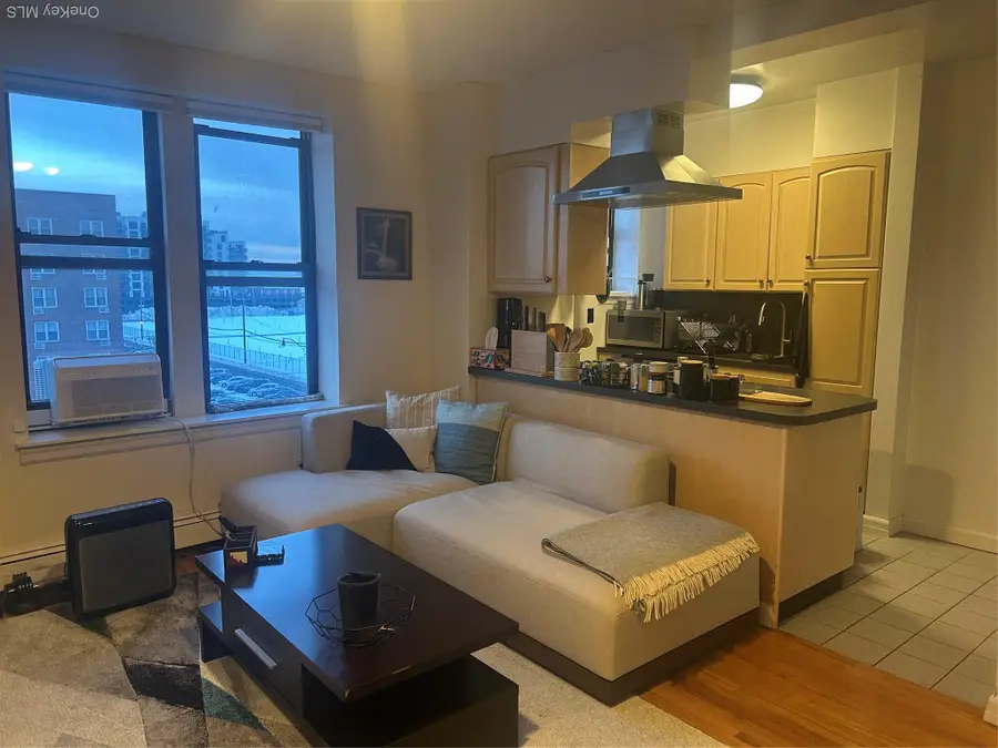 25 W Broadway #503, Long Beach, NY 11561 - #3