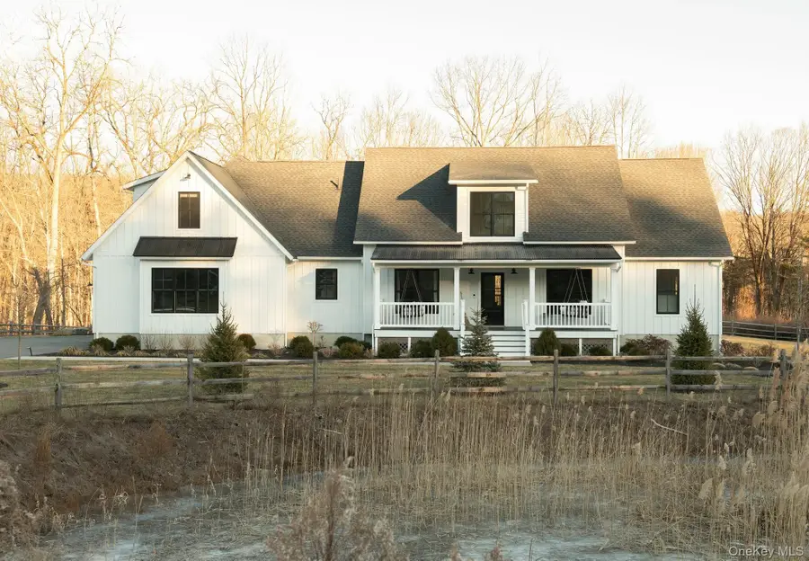 11 Crimson Hill Road, Rhinebeck, NY 12572 - Image #2