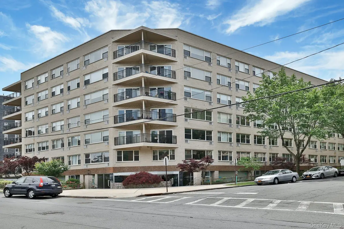 12 Old Mamaroneck Road #4L, White Plains, NY 10605 - #1