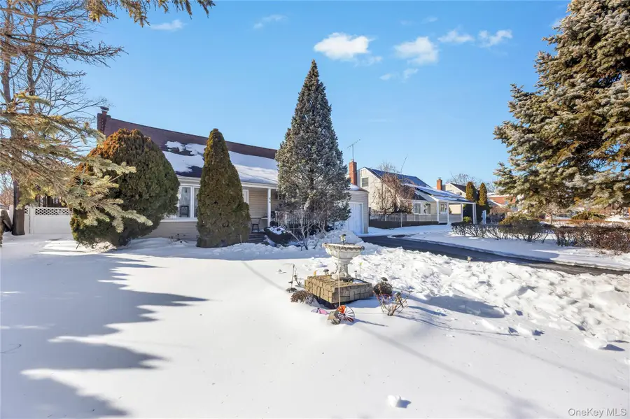 44 Seley Drive, North Babylon, NY 11703 - #2