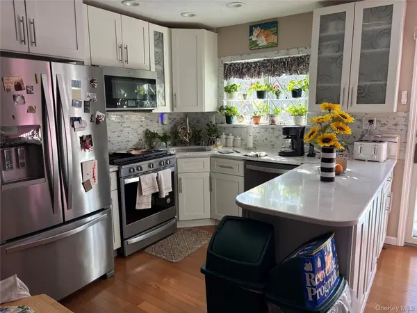 281 Graff Avenue, Bronx, NY 10465