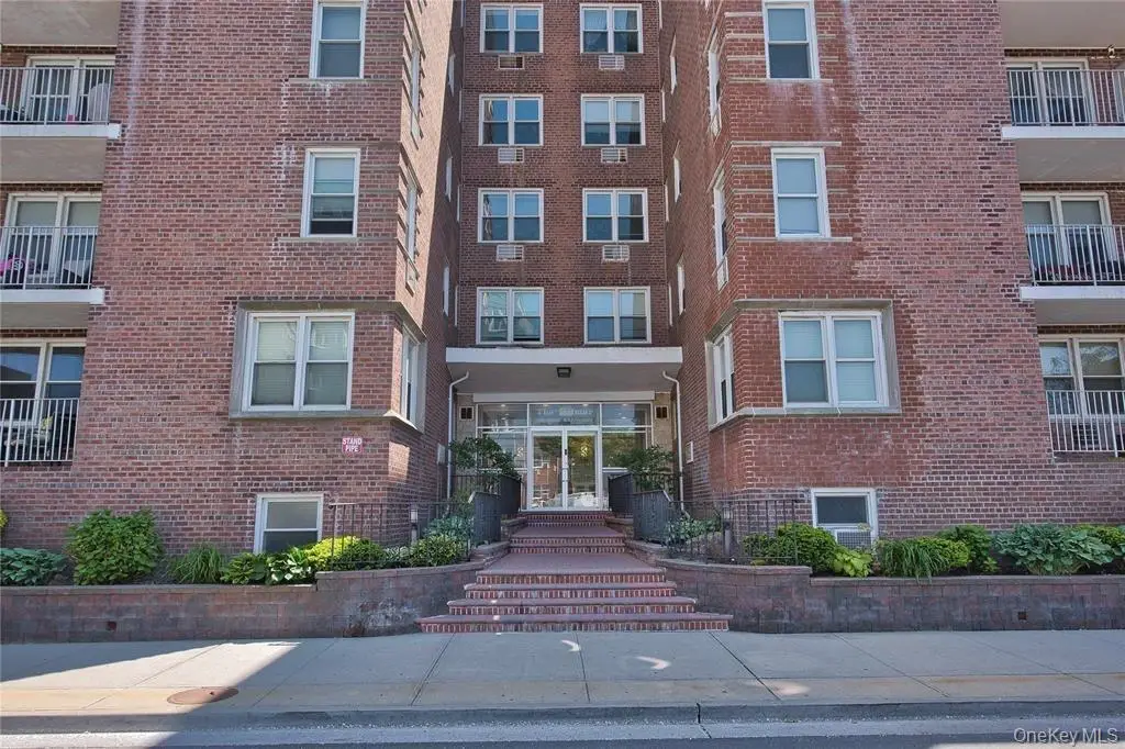 210 E Broadway #5A, Long Beach, NY 11561 - #1