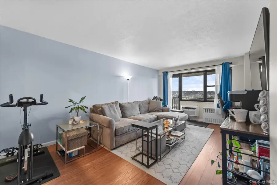 155 Ferris Avenue #8K, White Plains, NY 10603 - #2