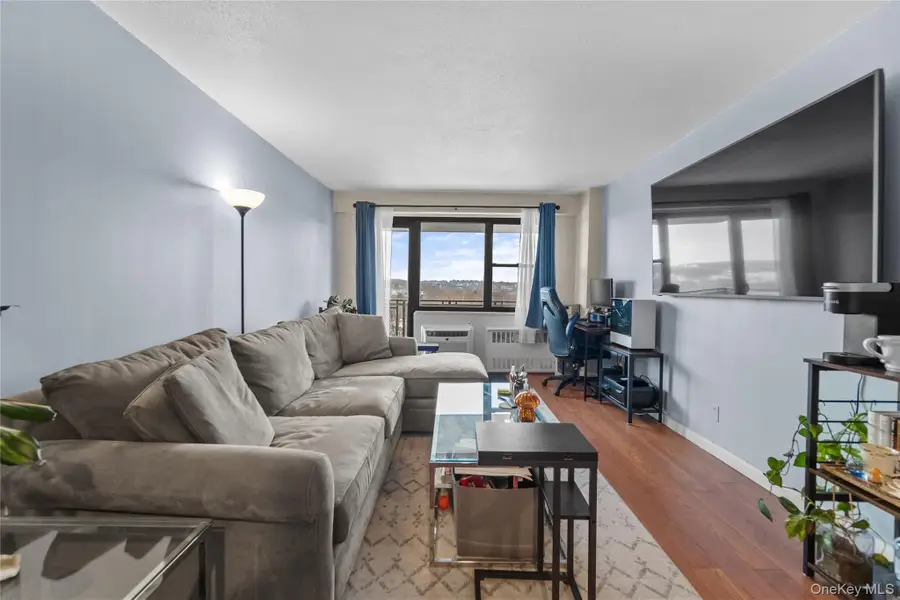 155 Ferris Avenue #8K, White Plains, NY 10603 - #3