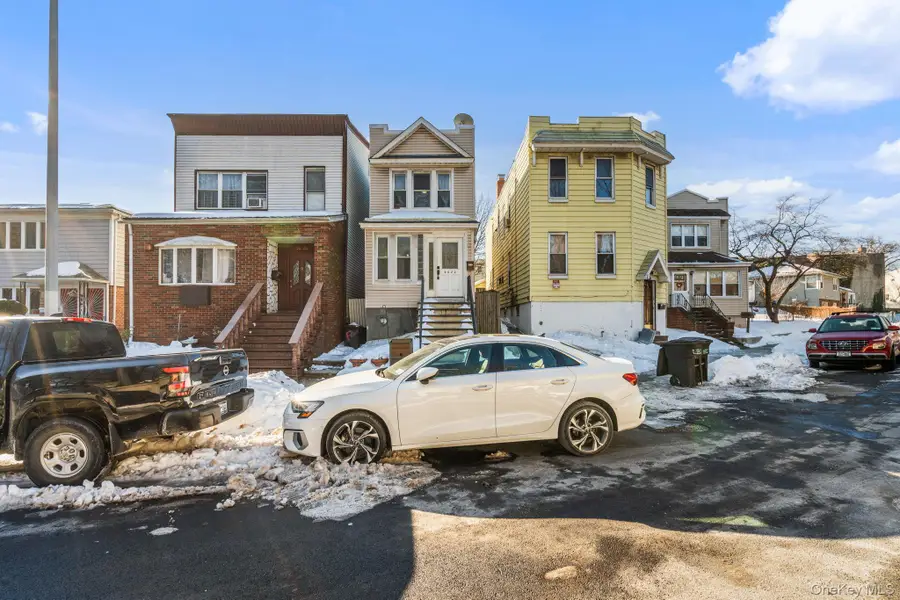 9022 82nd Road, Glendale, NY 11385 - #2