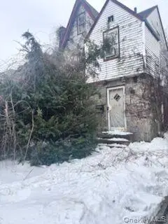 14234 Booth Memorial Avenue, Flushing, NY 11355 - Image #1