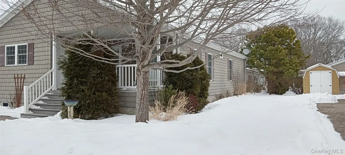 1661-539 Old Country Rd #539, Riverhead, NY 11901 - #1