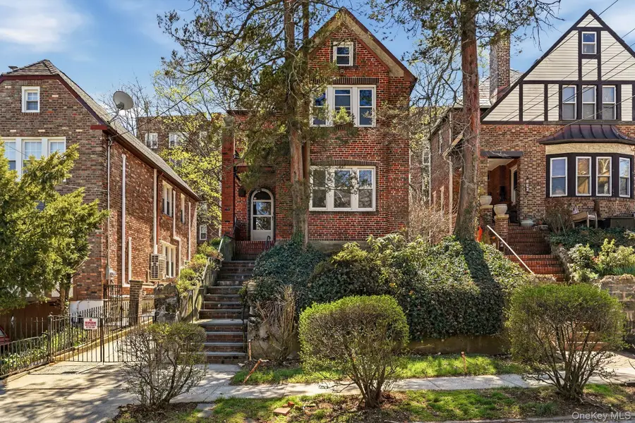 232 W 259th Street, Bronx, NY 10471 - #2