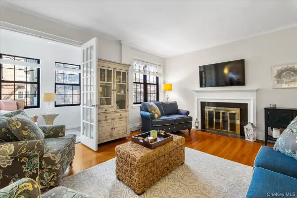 824 Bronx River Road #3A, Bronxville, NY 10708