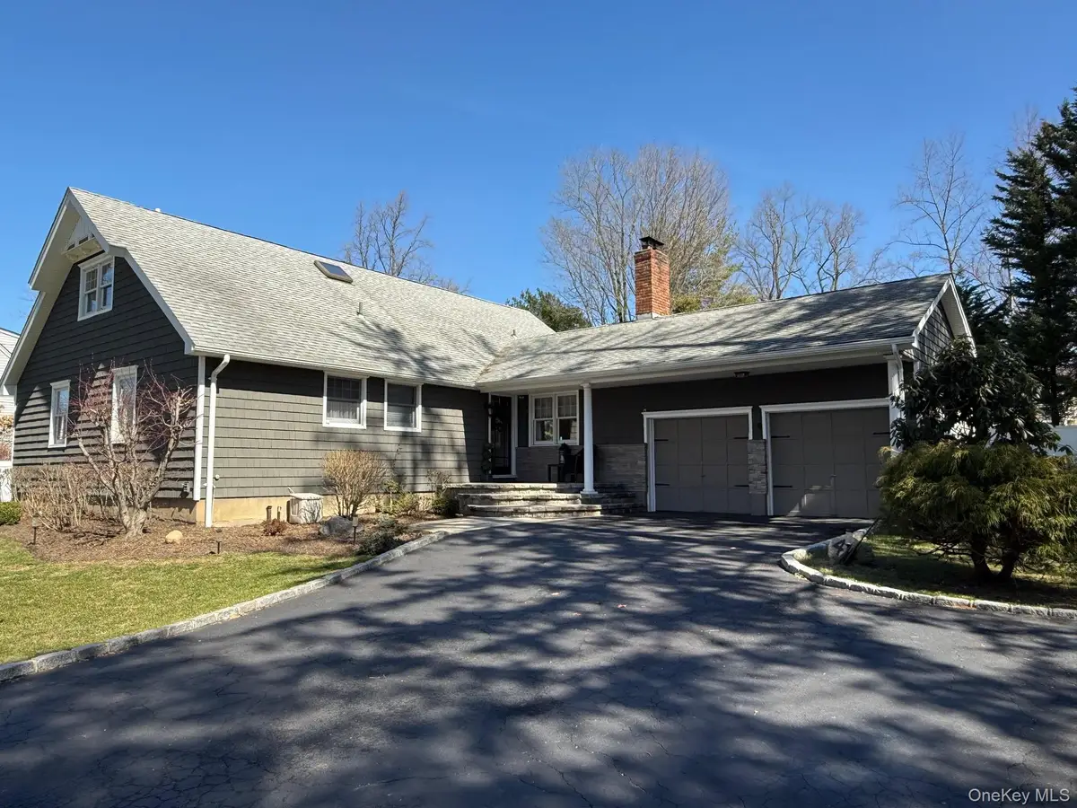4 Abbington Place, Northport, NY 11768 - #1
