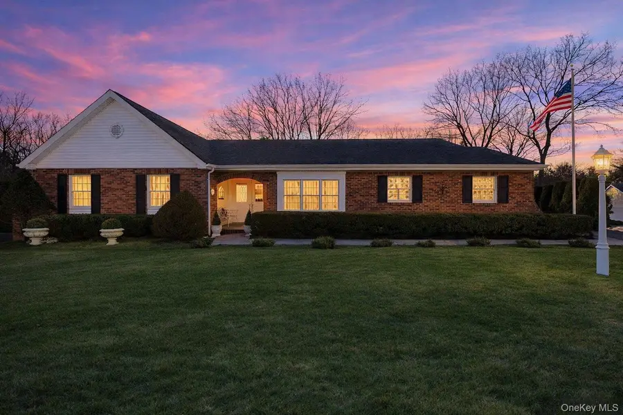 48 Neil Drive, Farmingville, NY 11738 - #2