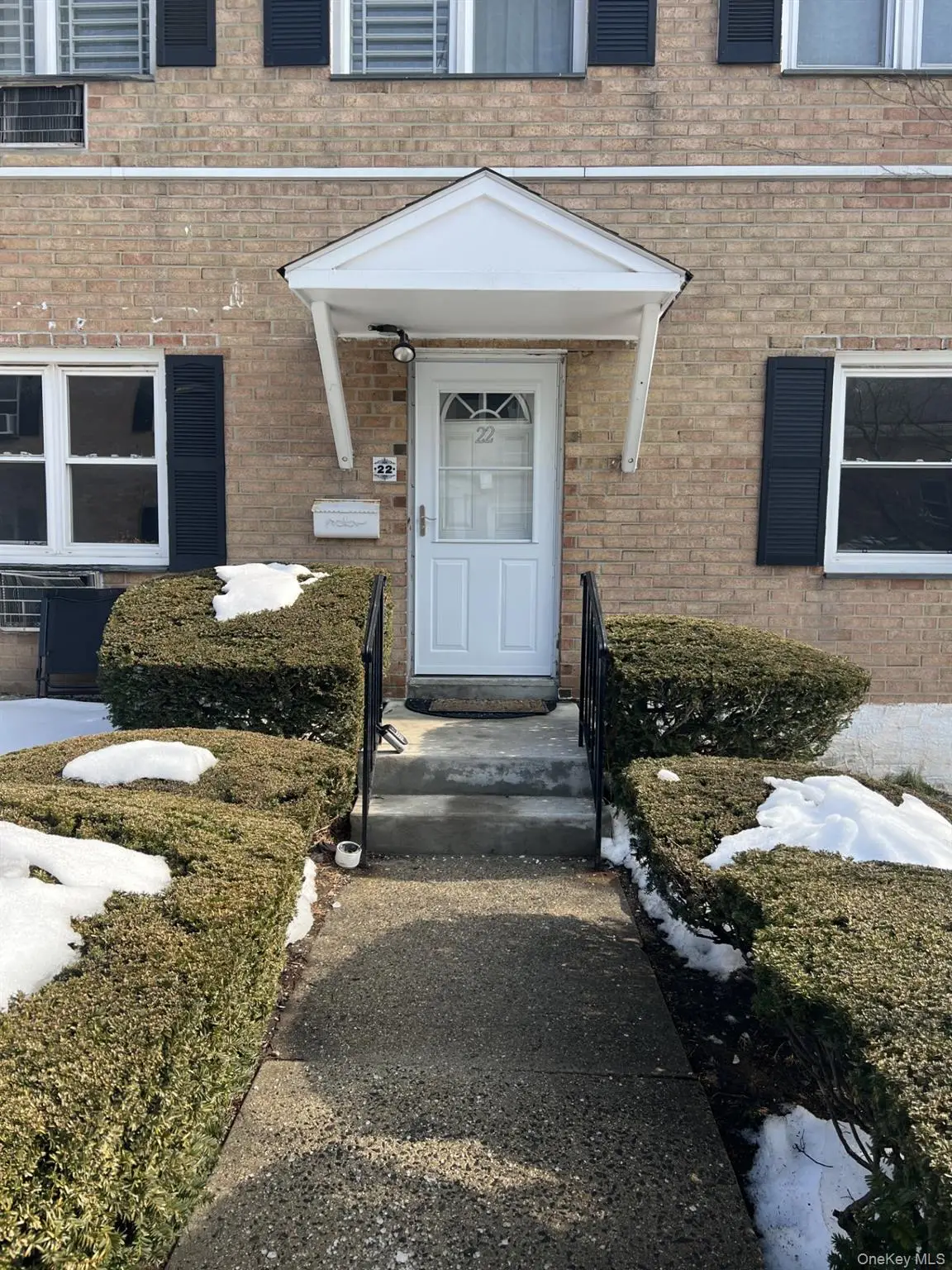 130 Glenwood Avenue #22, Yonkers, NY 10703 - #1