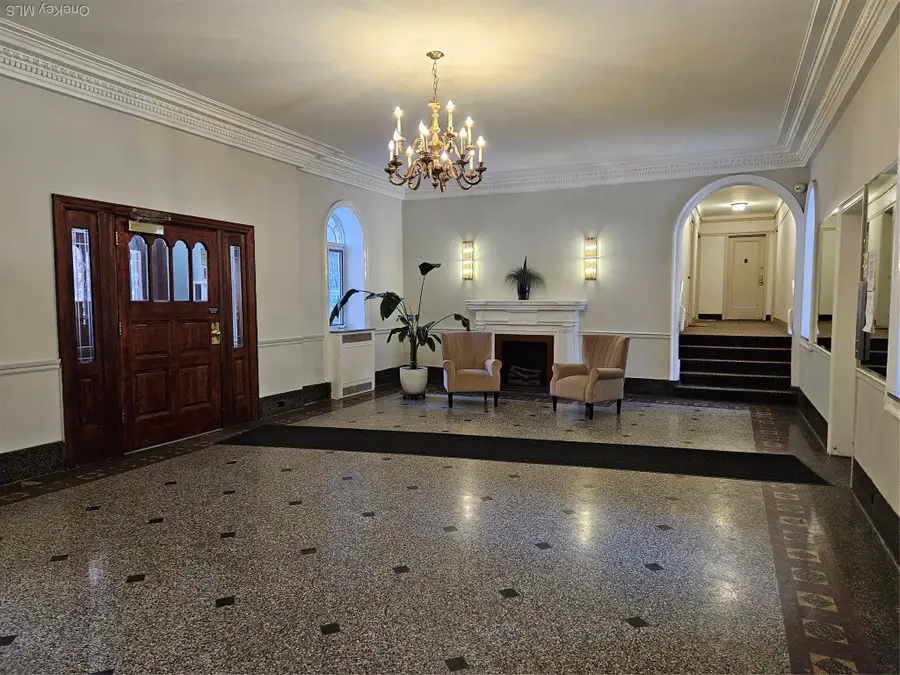 111-39 76th Road #E4, Forest Hills, NY 11375 - #3