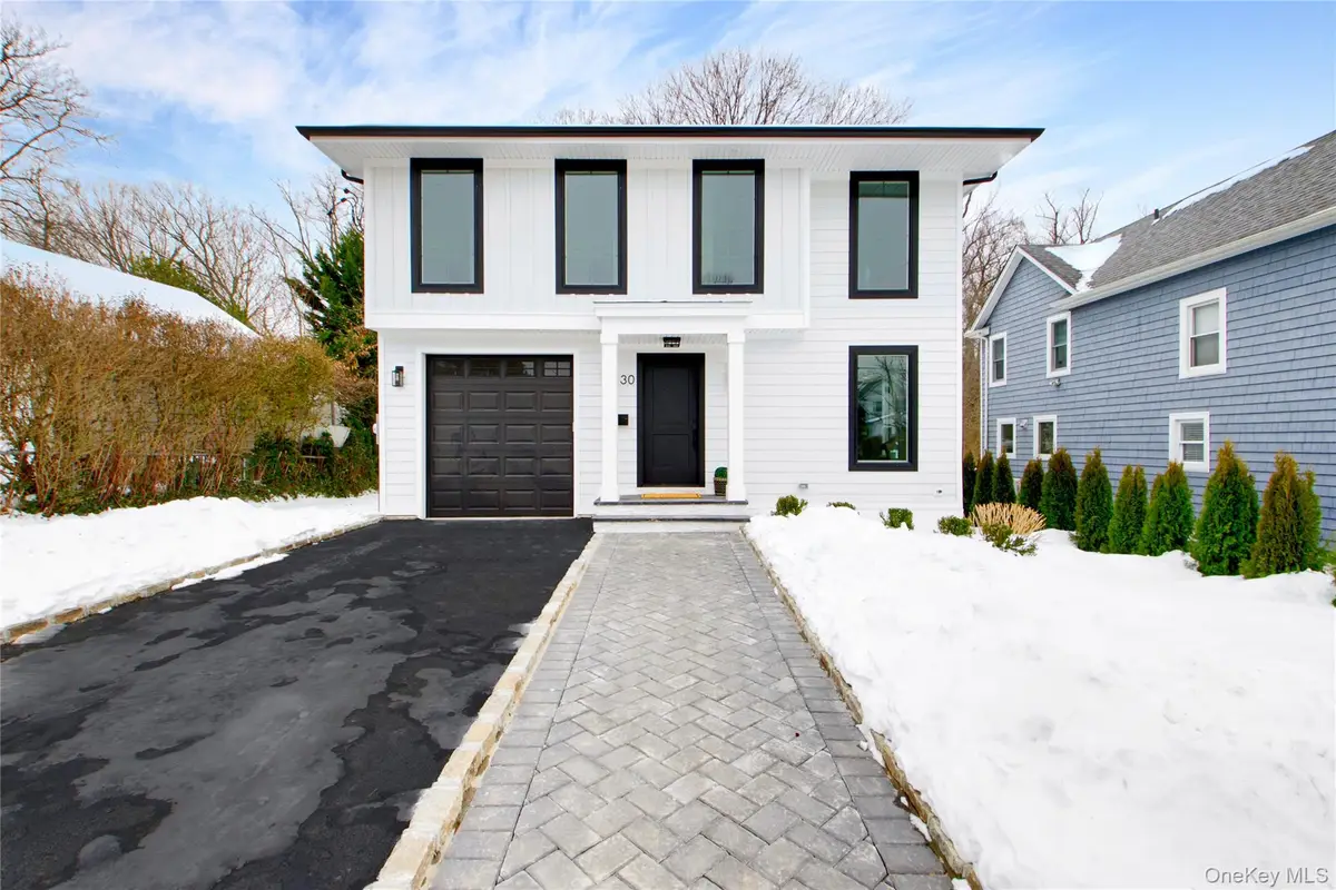 30 4th Street, Manhasset, NY 11030 - #1