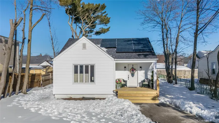 255 Elmore Street, Central Islip, NY 11722 - #2