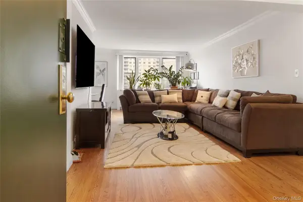 609 Kappock Street #8G, Bronx, NY 10463