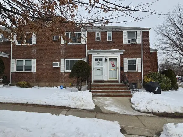 7019 261st Street #122E6, Glen Oaks, NY 11004