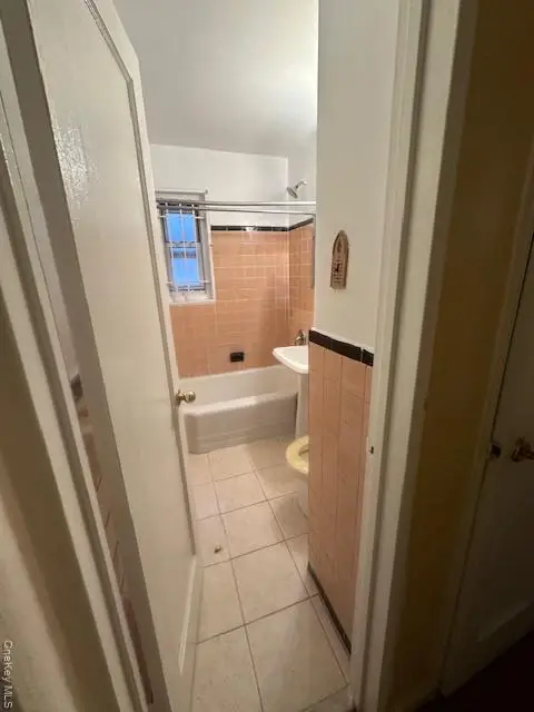 131-05 234th Street #LOWER, Rosedale, NY 11422 - #3