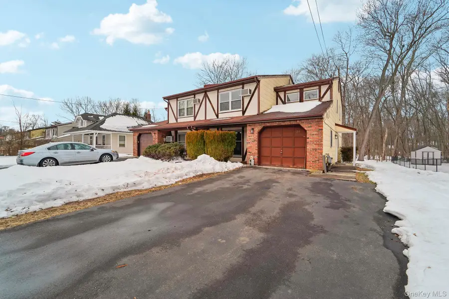 29 Green Avenue, Valley Cottage, NY 10989 - #2