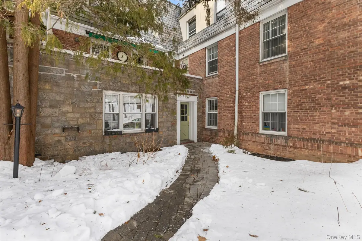 74 Pinewood Road #2F, Hartsdale, NY 10530 - #1