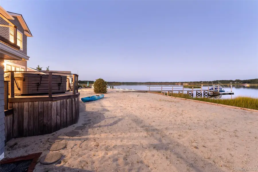 8 Landsend Lane, Southampton, NY 11968 - #2