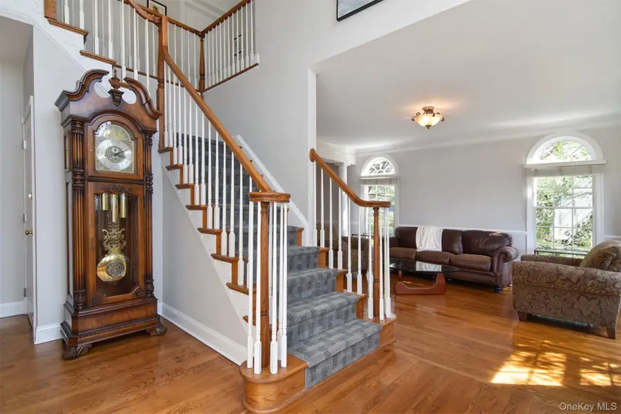 77 Dimond Avenue, Cortlandt Manor, NY 10567 - #2