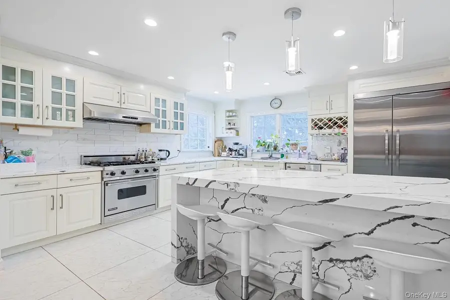 Address Withheld By Seller, Great Neck, NY 11023 - #3