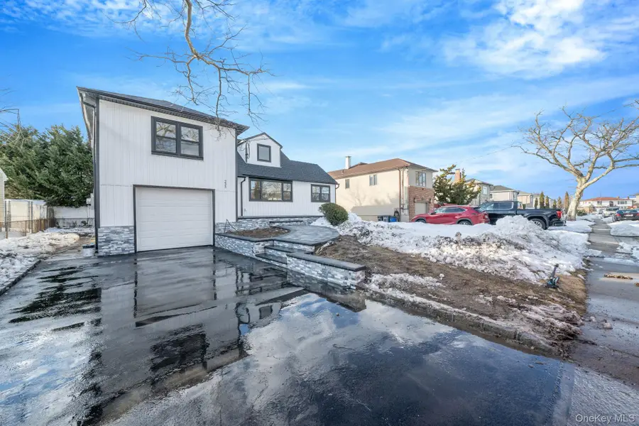 233 Harrison Avenue, Island Park, NY 11558 - #3