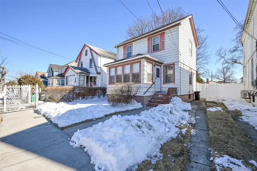 195-12 122nd Avenue, Springfield Gardens, NY 11413 - #2