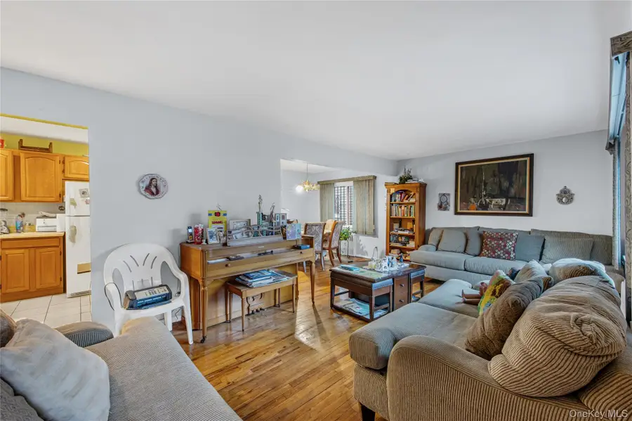 30-19 Bessemund Avenue, Far Rockaway, NY 11691 - #3