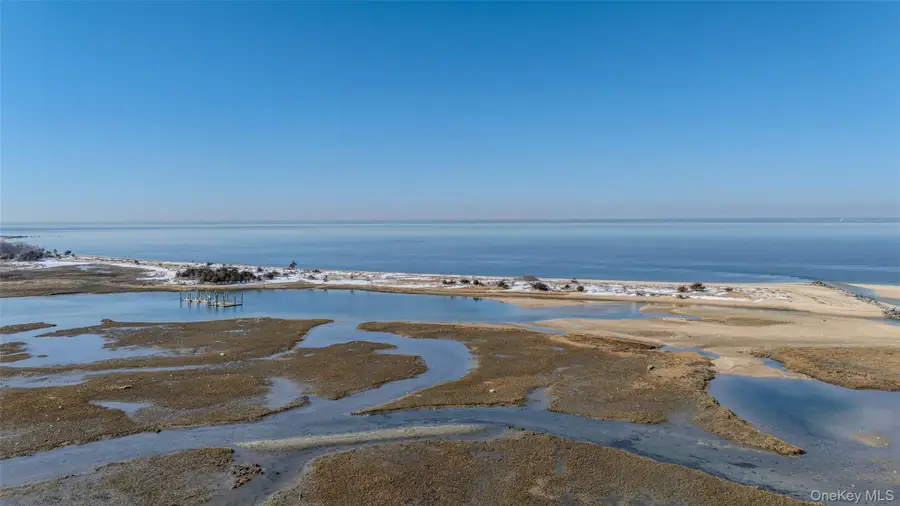 5 Shore Drive, Setauket, NY 11733 - #3