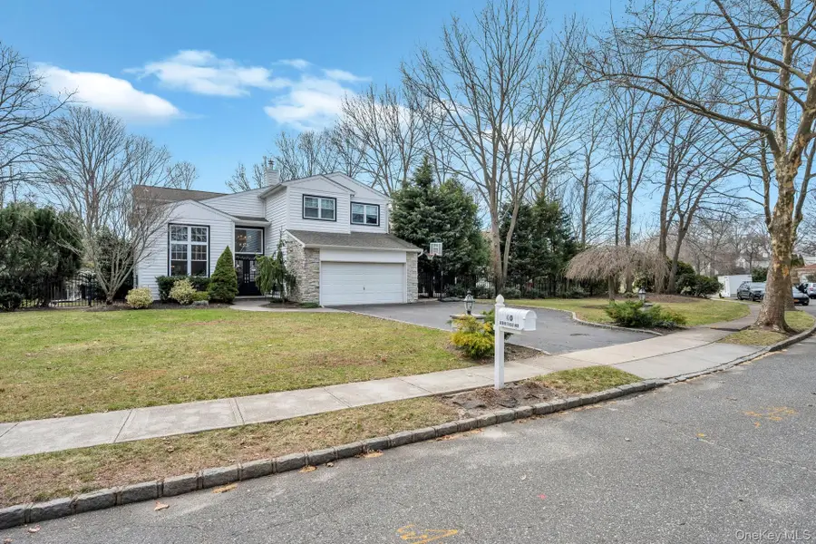 40 Arbor Field Way, Lake Grove, NY 11755 - #3