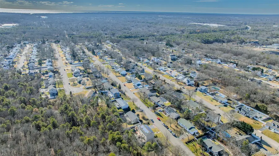 123 9th Avenue, Holtsville, NY 11742 - #3