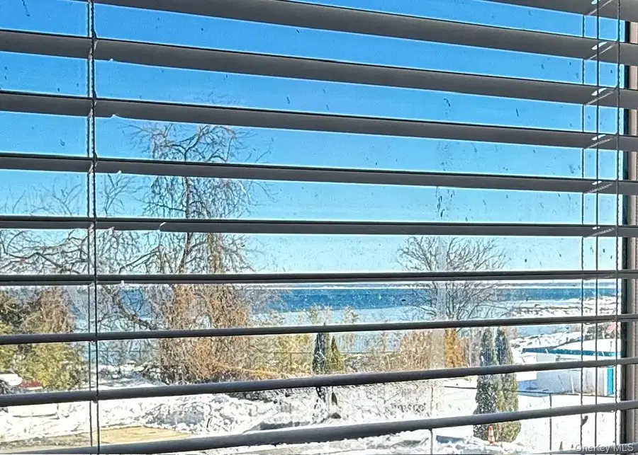 40 Davenport Avenue #1L, New Rochelle, NY 10805 - #3