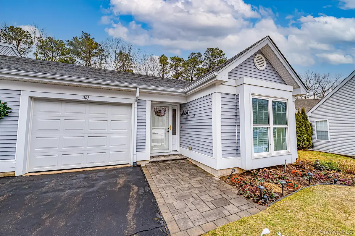 263 Glen Drive, Ridge, NY 11961 - #1