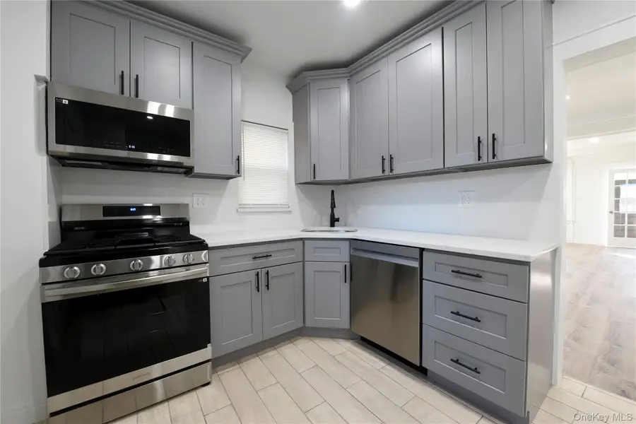 188-11 104th Avenue, Saint Albans, NY 11412 - #3