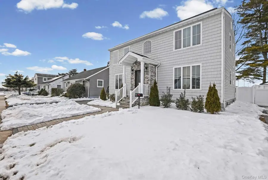 99 Kuhl Avenue, Hicksville, NY 11801 - #3