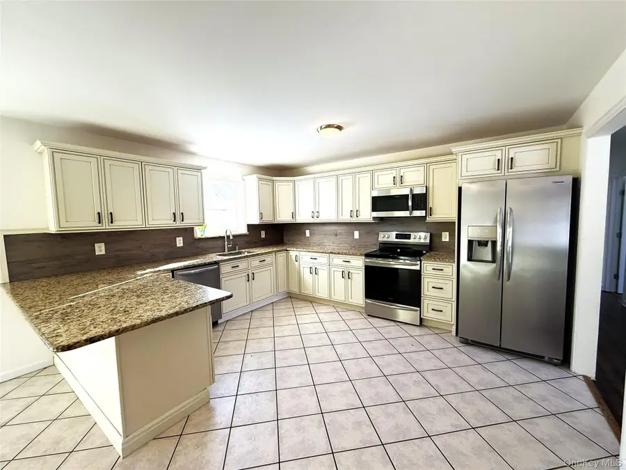 2 New Street, Holtsville, NY 11742 - #3