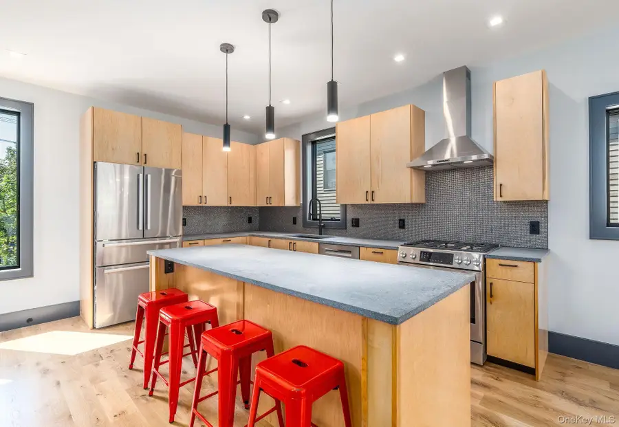 216 North Street, Greenport, NY 11944 - #2