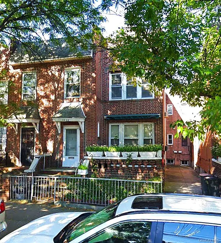 4306 56th Street #2 Family, Woodside, NY 11377 - #2