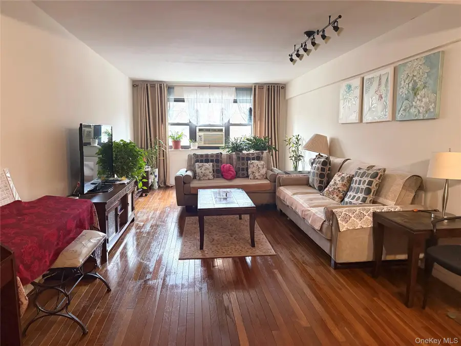 13825 31st Drive #2F, Flushing, NY 11354 - #2