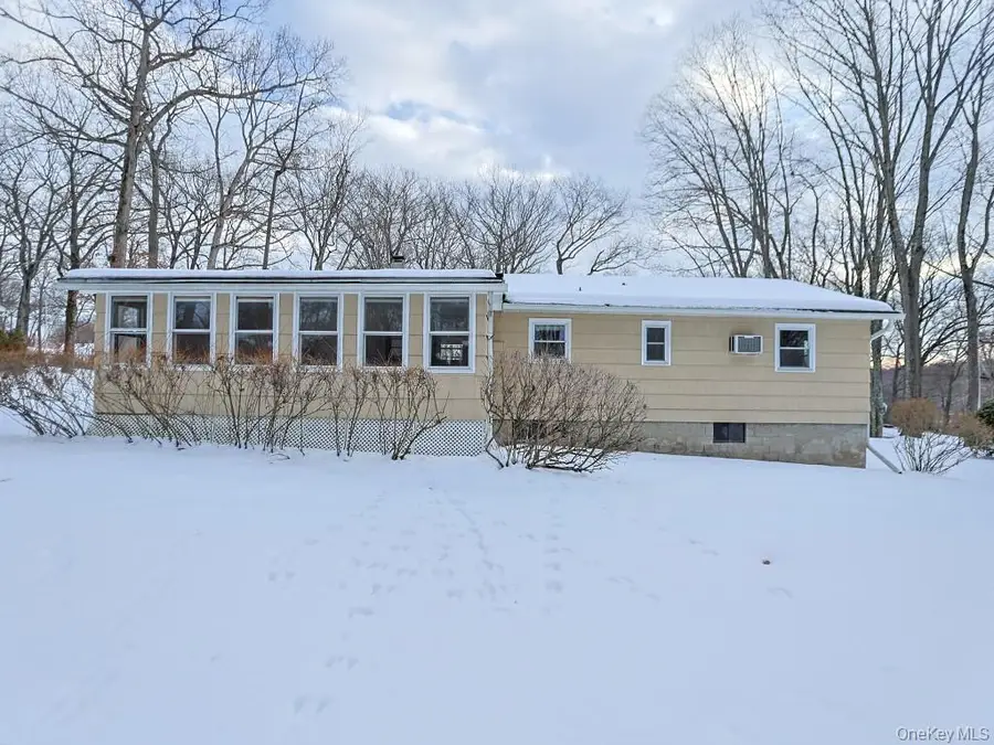 8 Wood Terrace, Newburgh, NY 12550 - #3