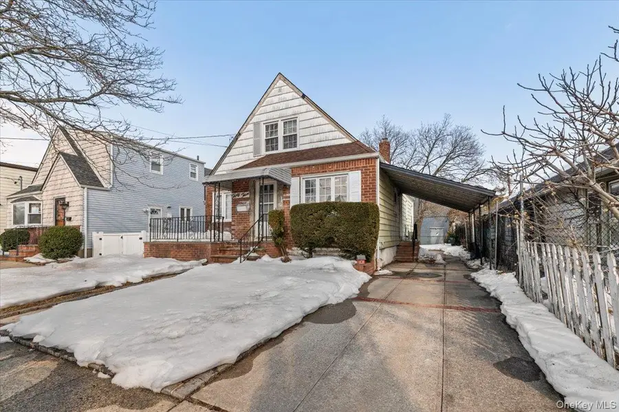 33 Mckee Street, Floral Park, NY 11001 - #2